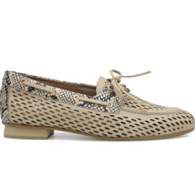 Baleta en cuero sand