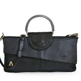 Bolso en cuero negro