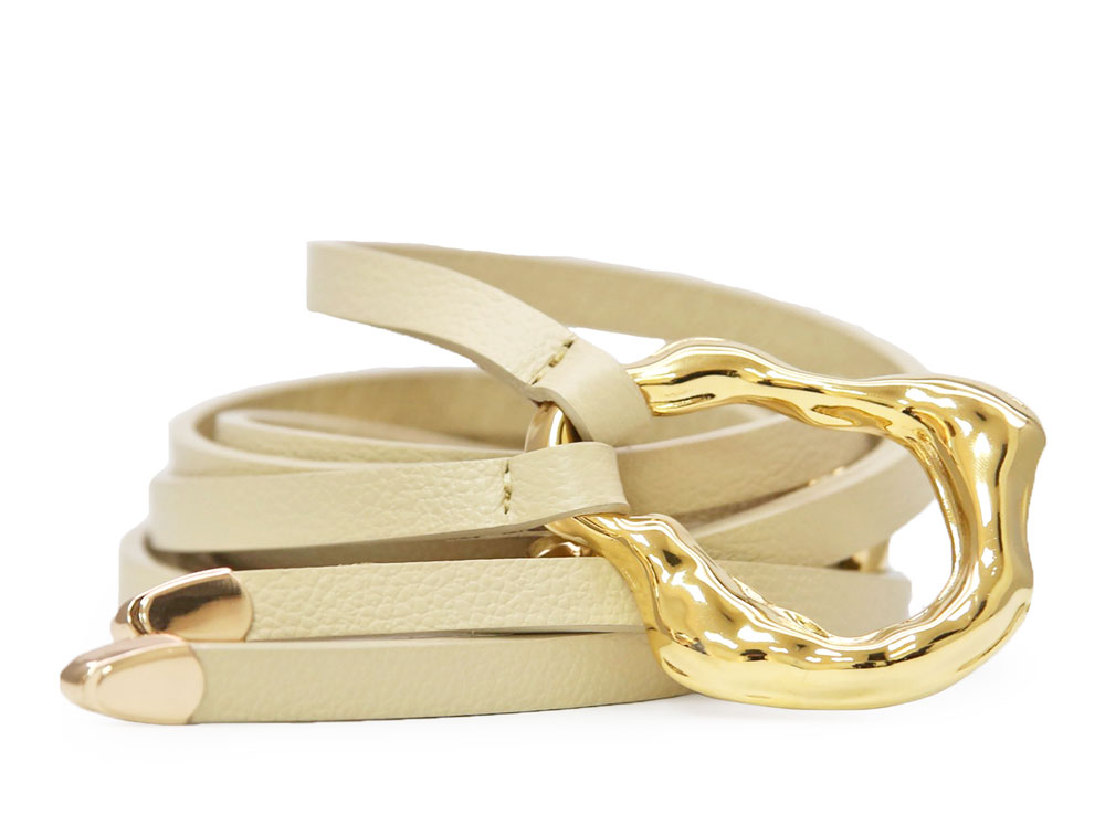 Cinturón en cuero nata