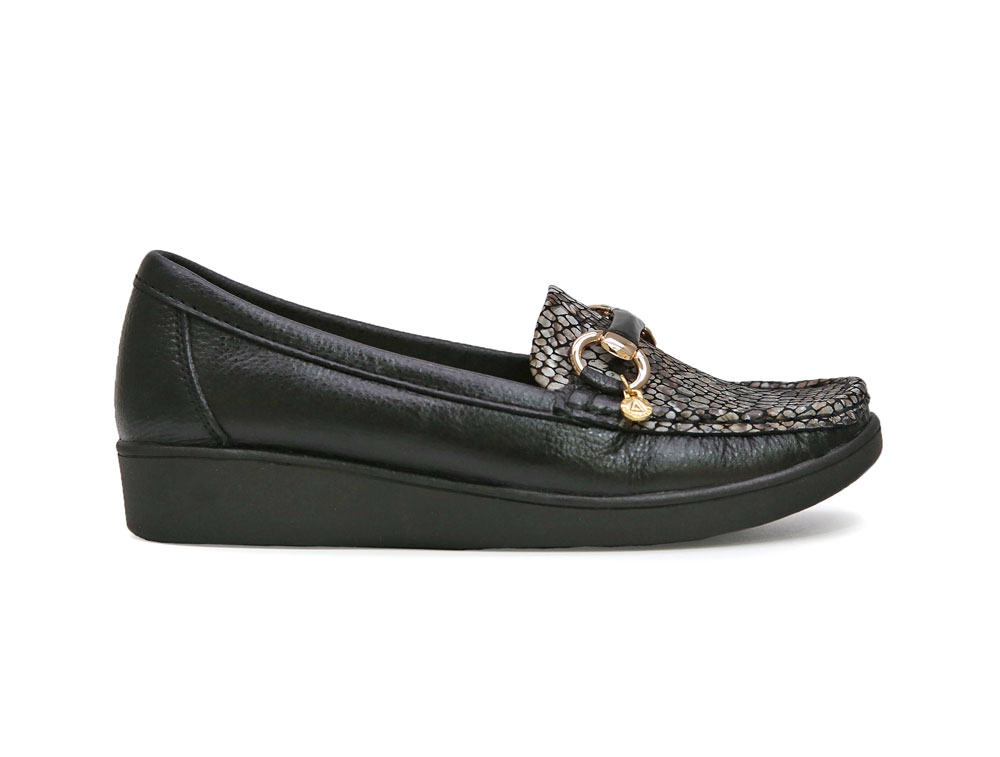 Mocasín en cuero negro