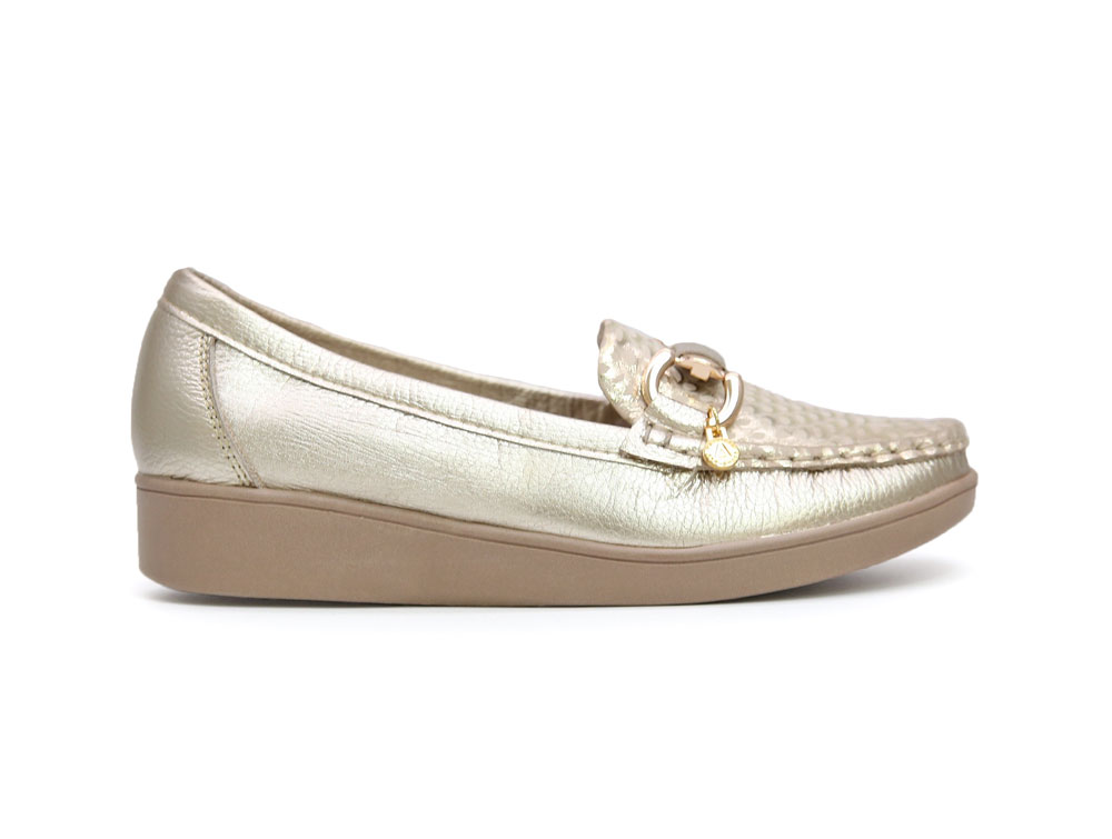 Mocasín en cuero oro