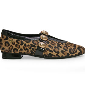 Baleta en cuero negro