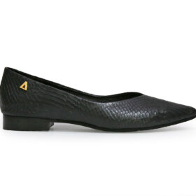 Baleta en cuero negro