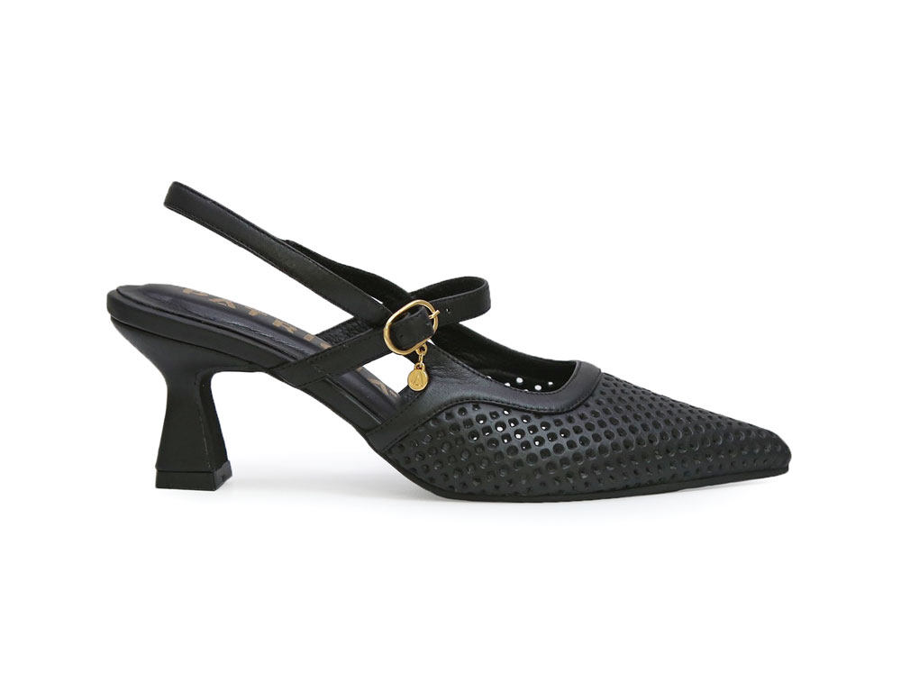 Zapatilla de tacon en cuero negro