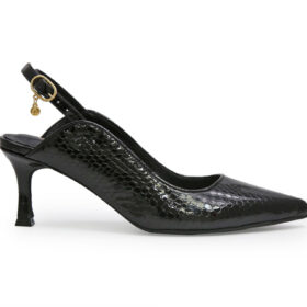 Zapatilla de tacon en cuero negro