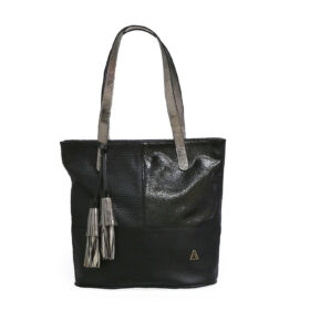 Bolso en cuero negro