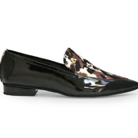 Baleta en cuero negro