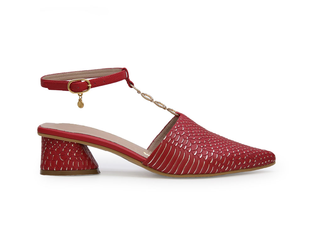 Zapatilla de tacon en cuero rojo