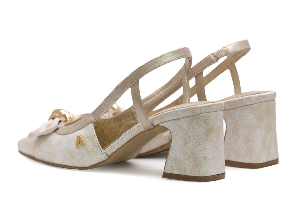 Zapatilla de tacon en cuero oro - Image 3