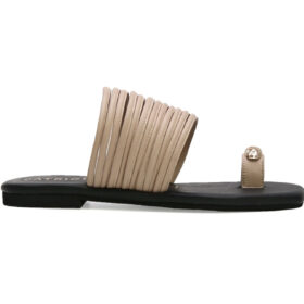 Sandalia en cuero taupe