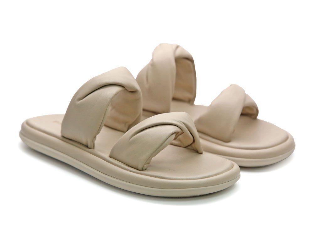 Alternative view of Sandalia en cuero crema