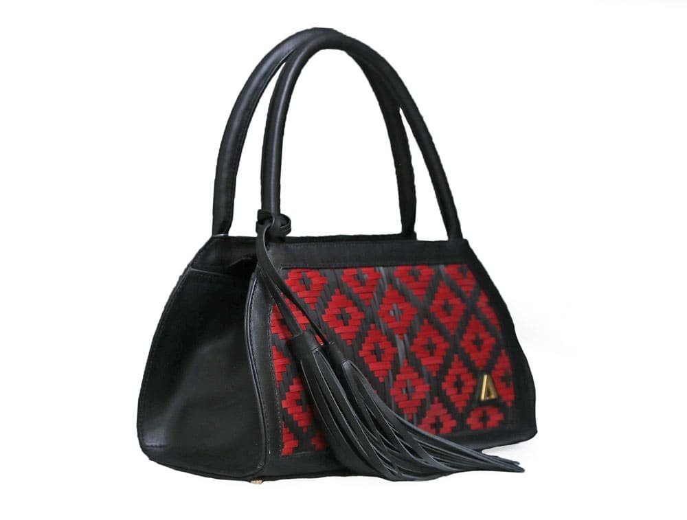 Alternative view of Bolso en cuero negro