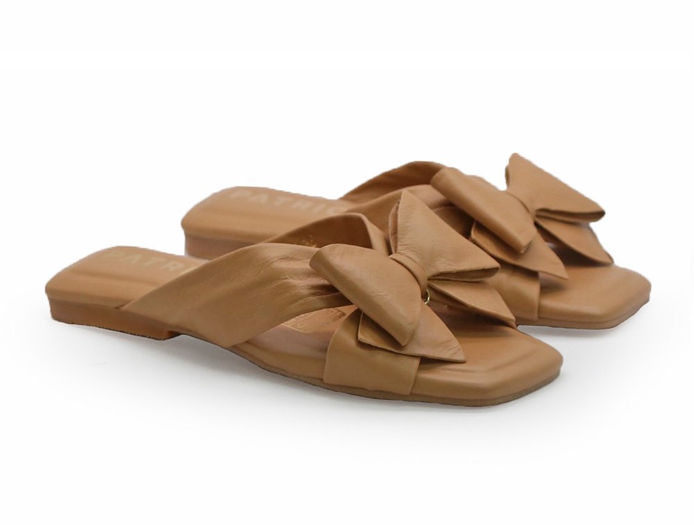 Alternative view of Sandalia en cuero miel