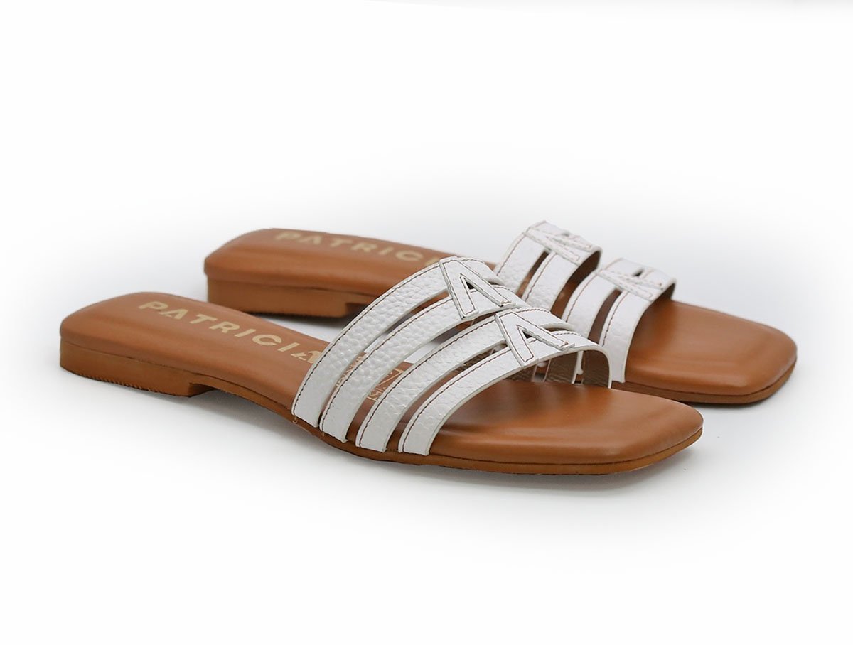 Alternative view of Sandalia en cuero blanco