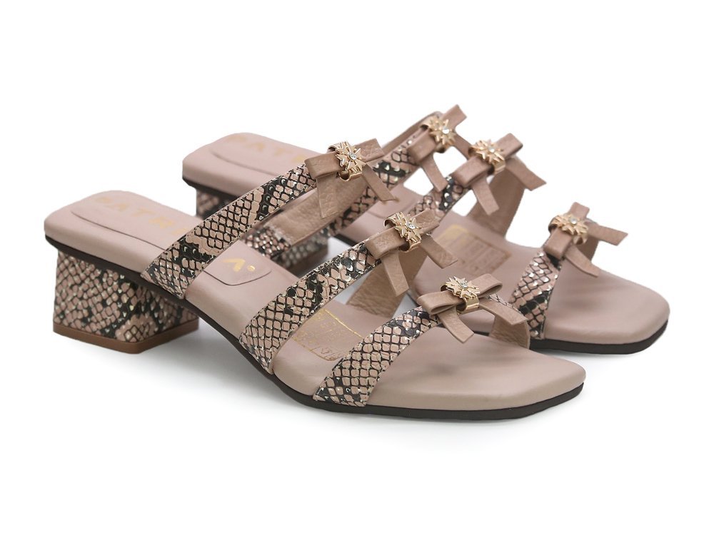 Alternative view of Sandalia en cuero nude