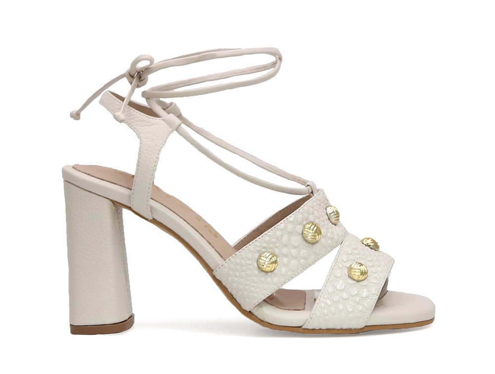 Sandalia en cuero blanco