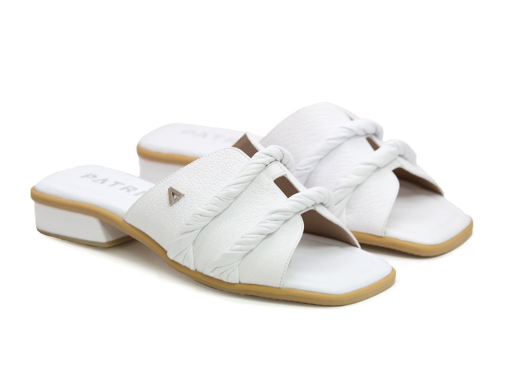 Alternative view of Sandalia en cuero blanco