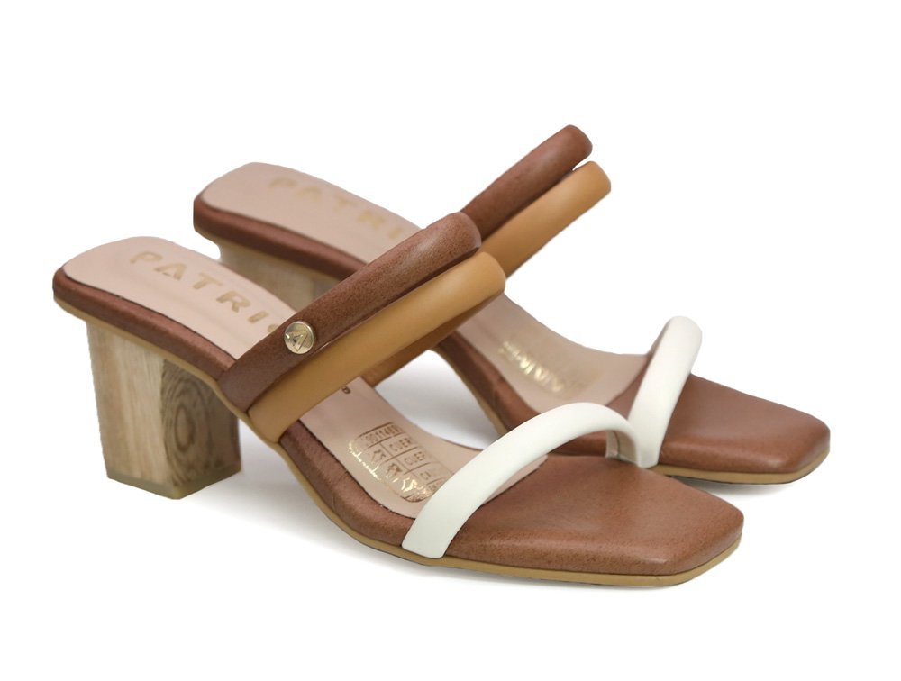 Alternative view of Sandalia en cuero cacao
