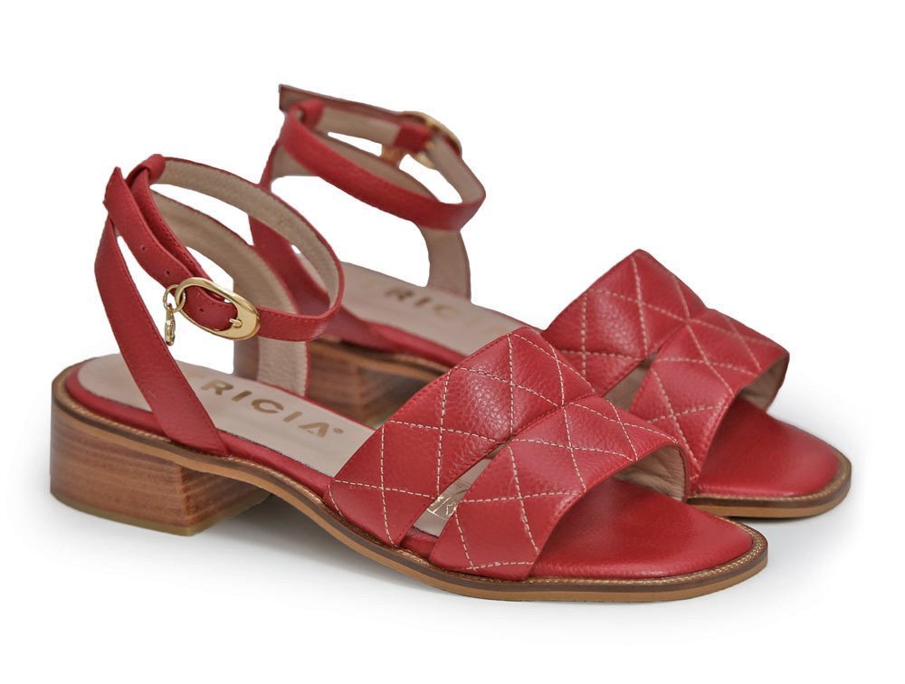 Alternative view of Sandalia en cuero rojo