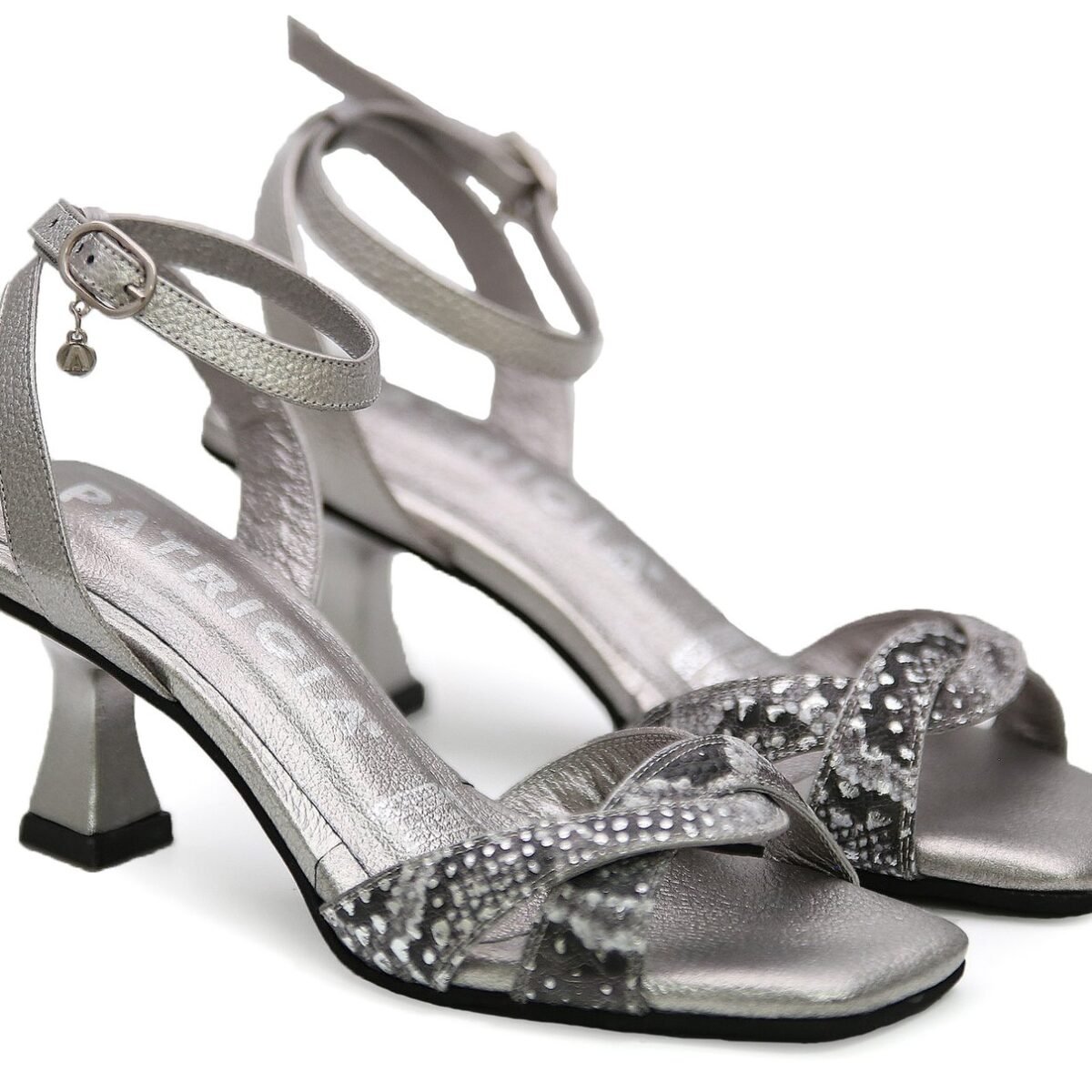 Alternative view of Sandalia en cuero negro