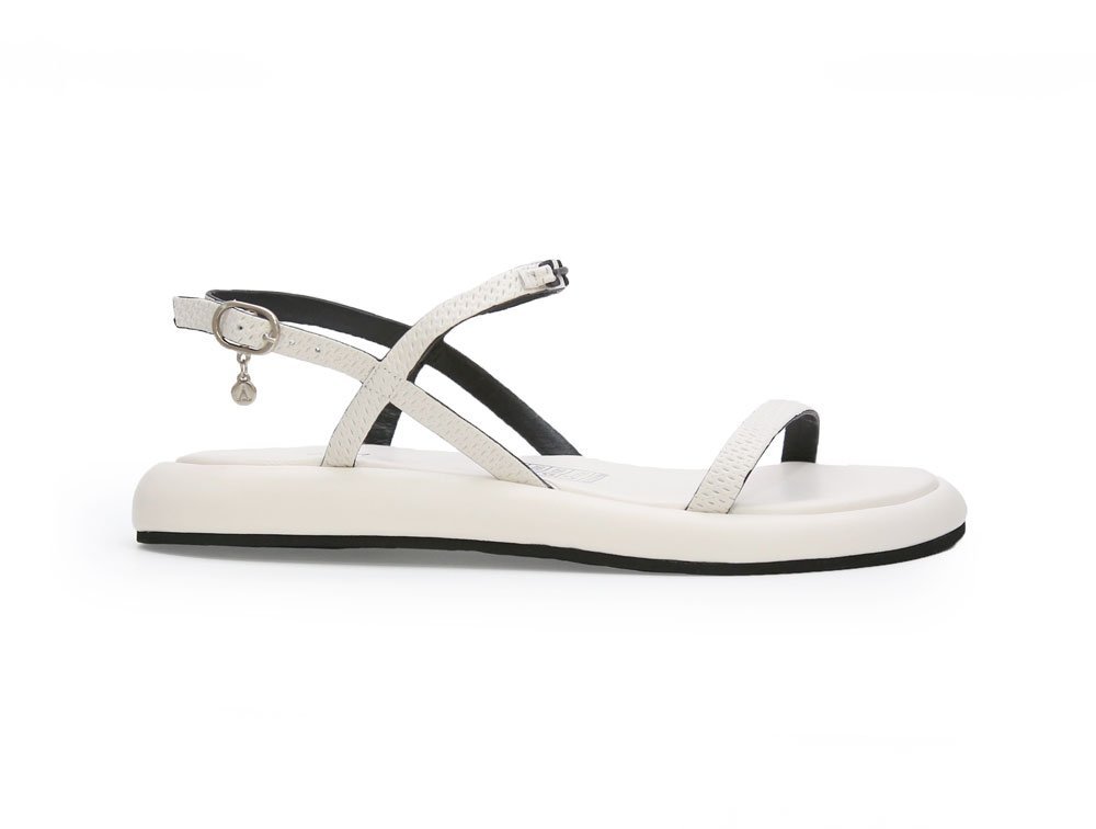 Sandalia en cuero blanco