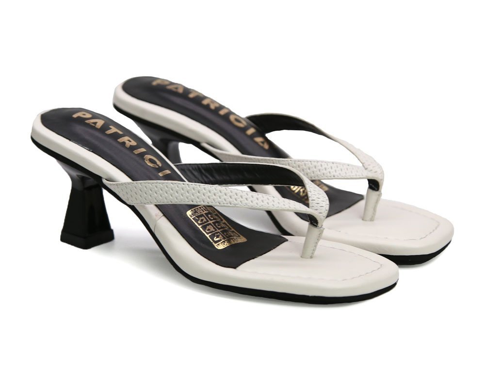 Alternative view of Sandalia en cuero white