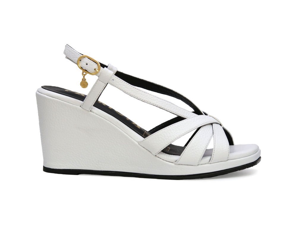 Sandalia en cuero blanco