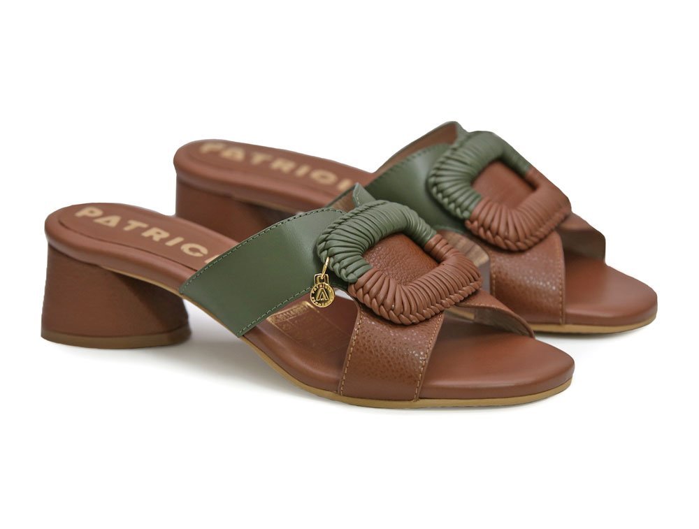 Alternative view of Sandalia en cuero coñac