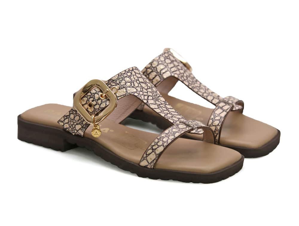 Alternative view of Sandalia en cuero capuchino