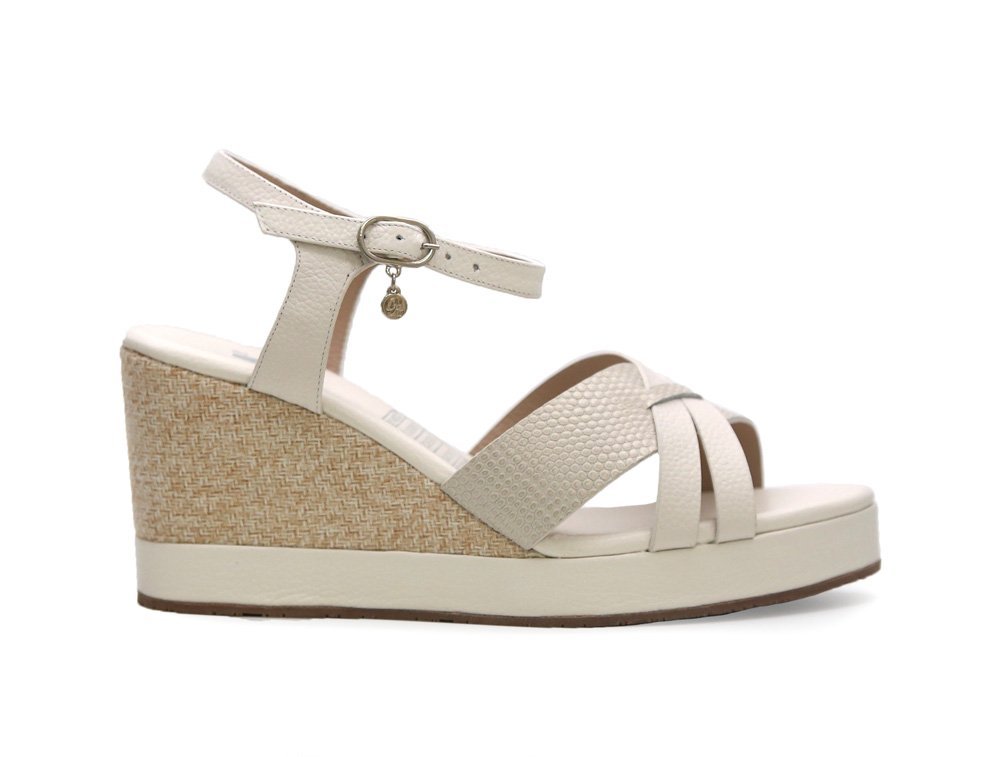 Sandalia en cuero blanco