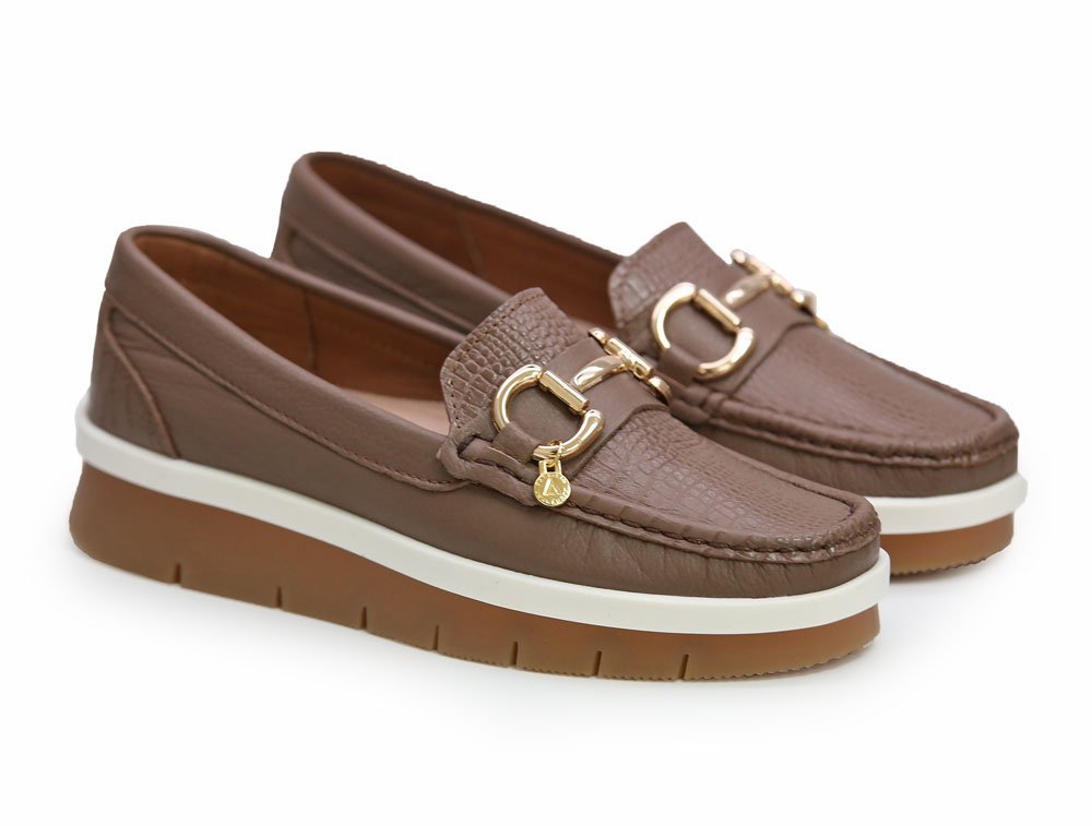 Alternative view of Mocasin en cuero brownie