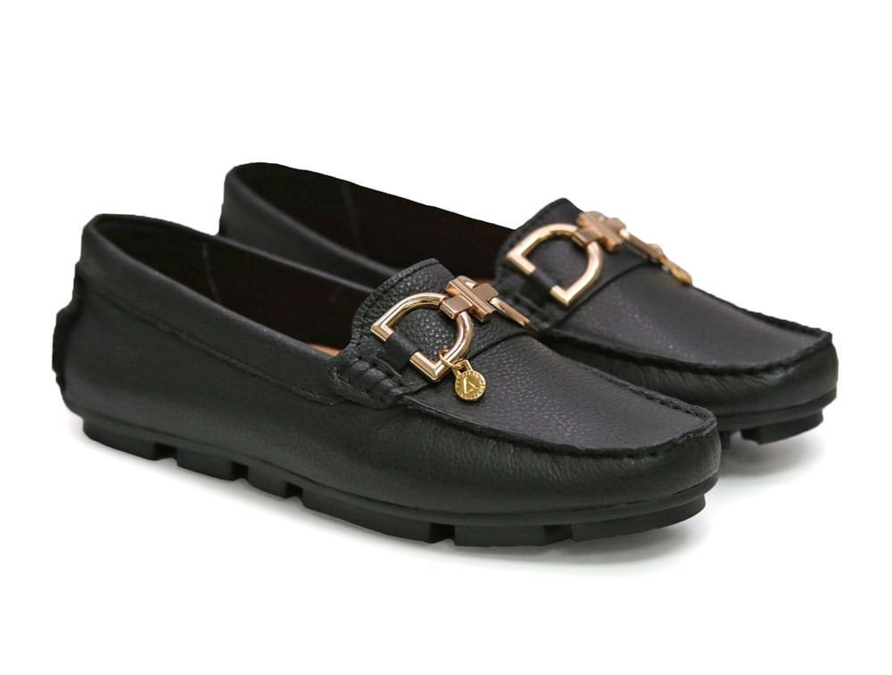 Alternative view of Mocasin en cuero negro