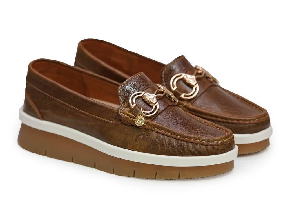 Alternative view of Mocasín en cuero miel