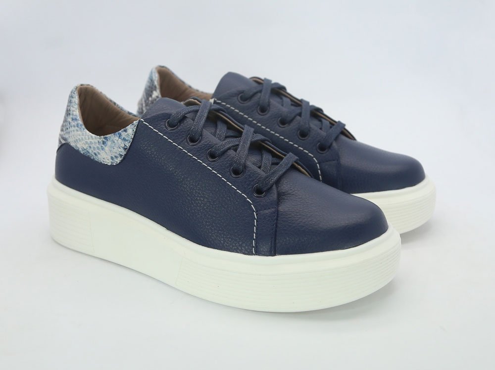 Alternative view of Tenis en cuero PSB704A