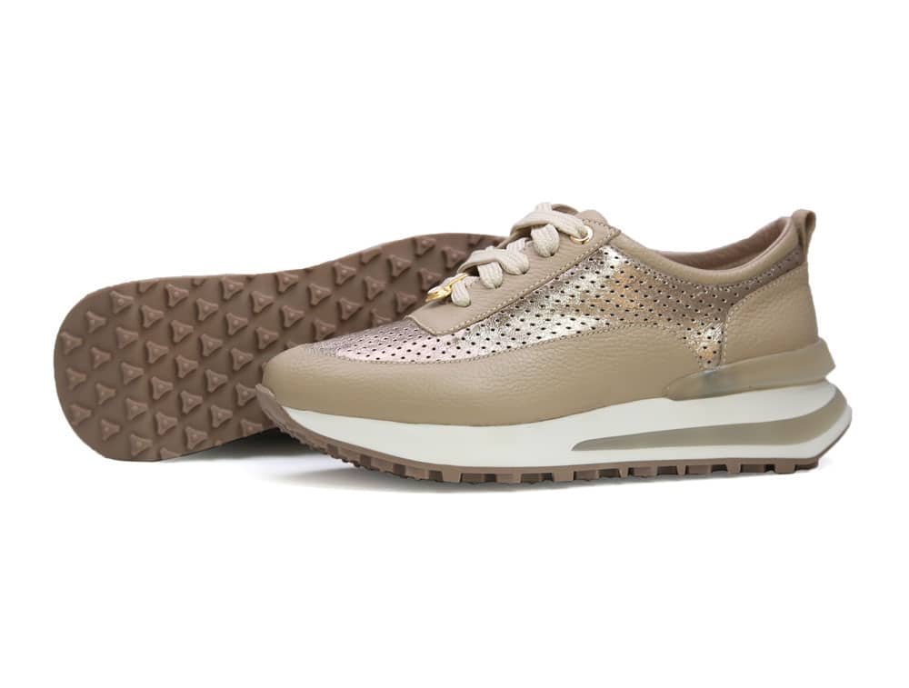 Tenis en cuero pardo - Imagen 3