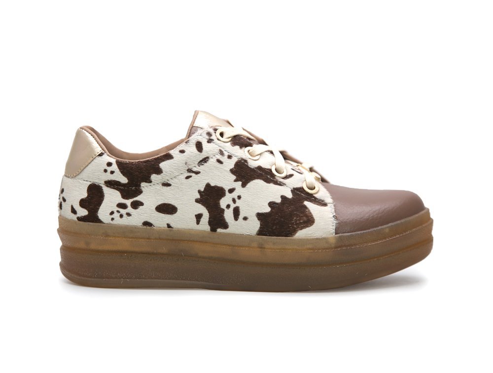 Tenis en cuero mocca