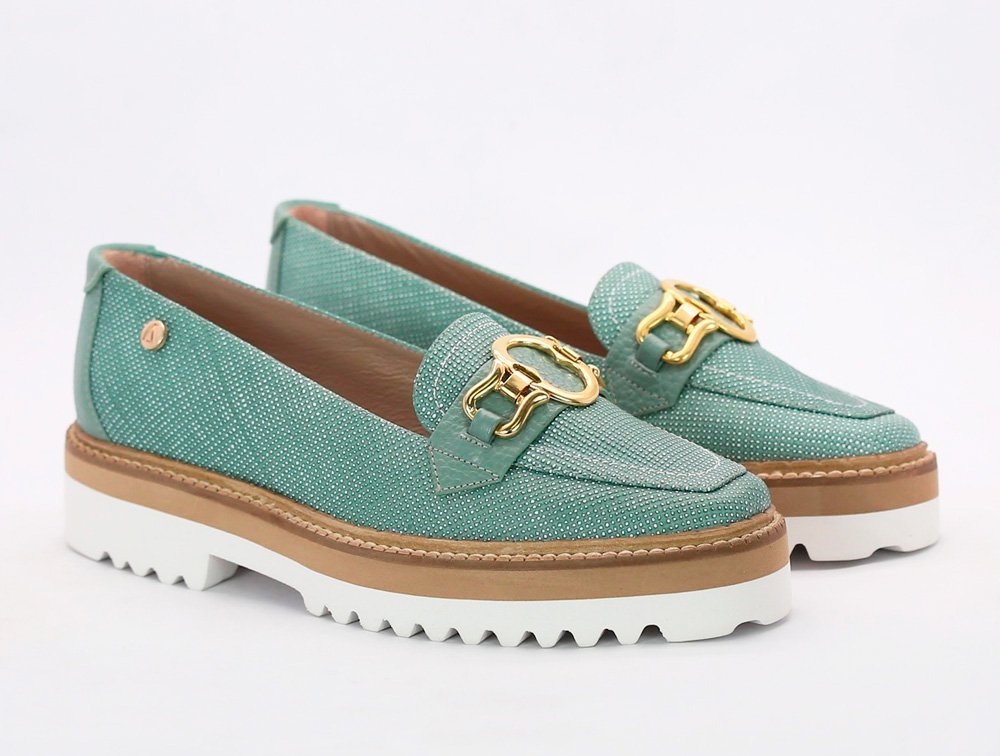 Alternative view of Mocasin en cuero PSC1119