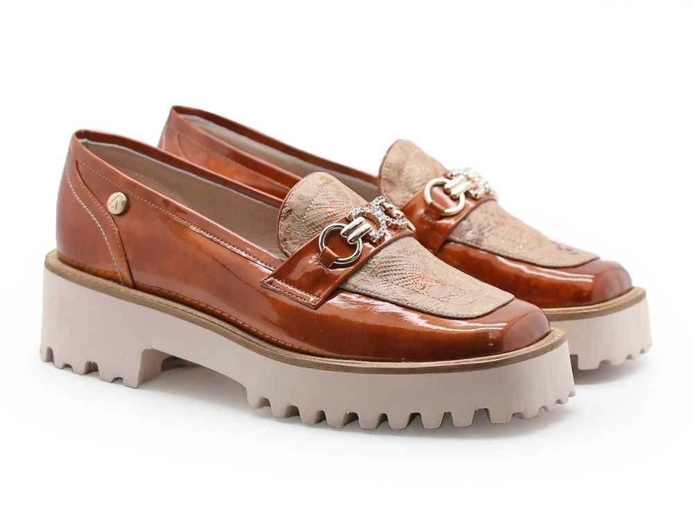 Alternative view of Bolichero en cuero cafe