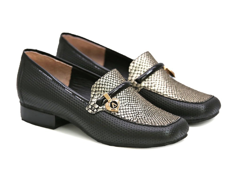 Alternative view of Baleta en cuero negro