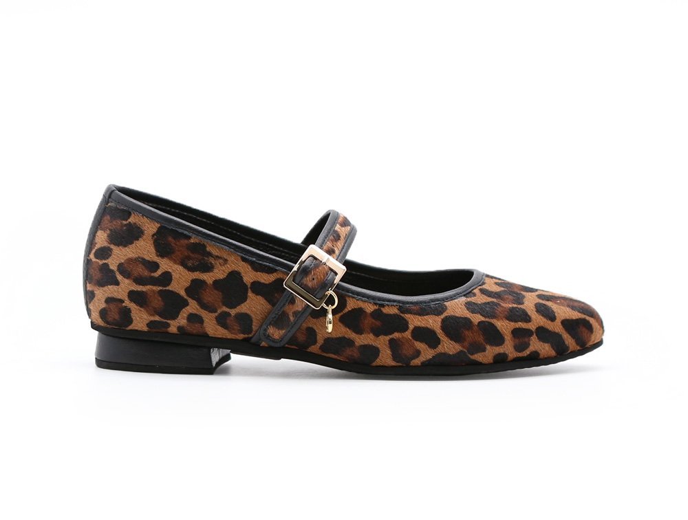 Baleta en cuero miel