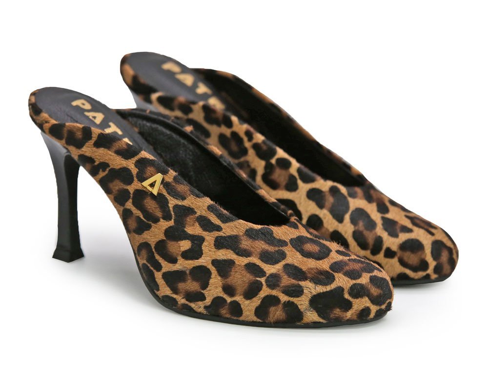 Alternative view of Zapatilla en cuero print