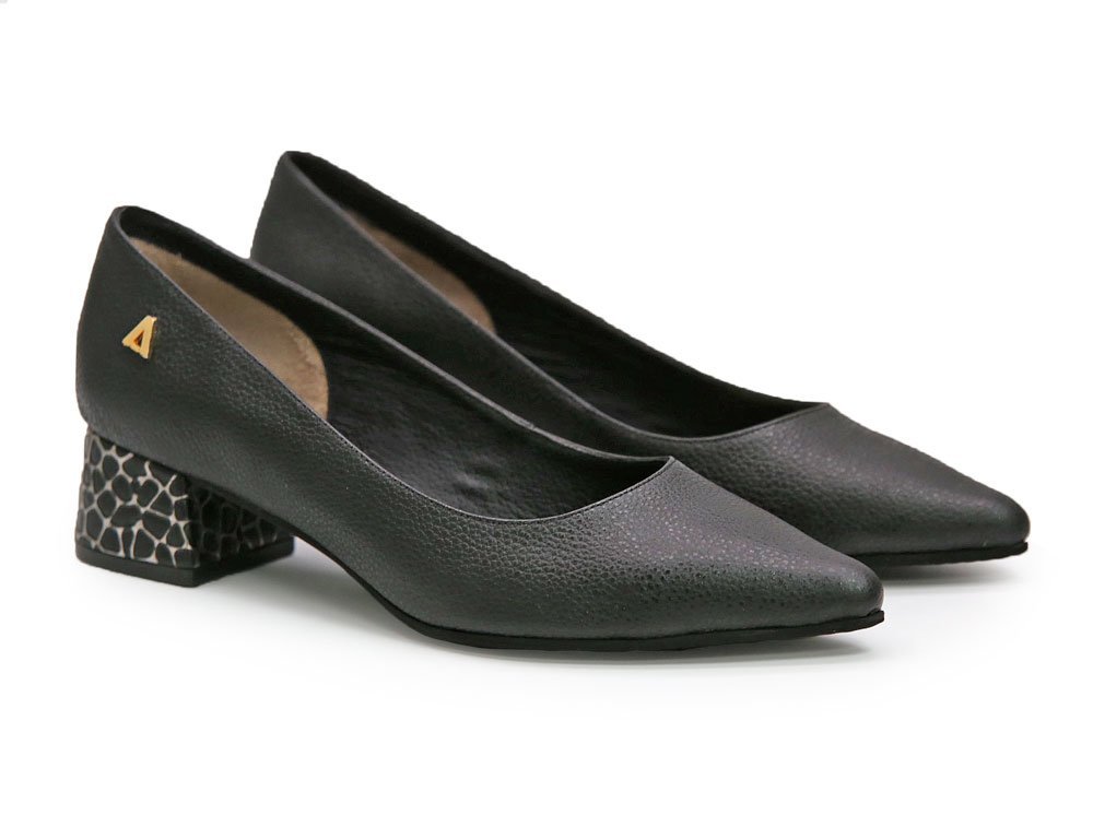 Alternative view of Zapatilla de tacon en cuero negro