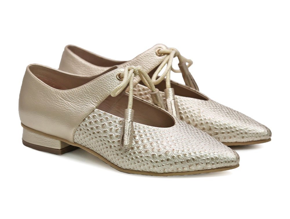 Alternative view of Baleta en cuero oro