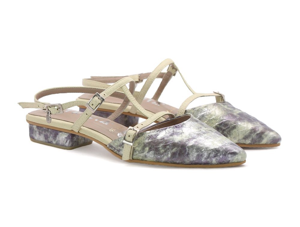 Alternative view of Baleta en cuero PSPRC1131