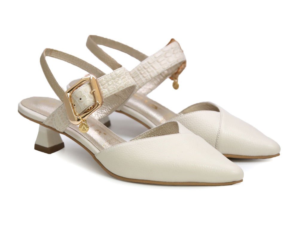 Alternative view of Zapatilla de tacon en cuero perlato