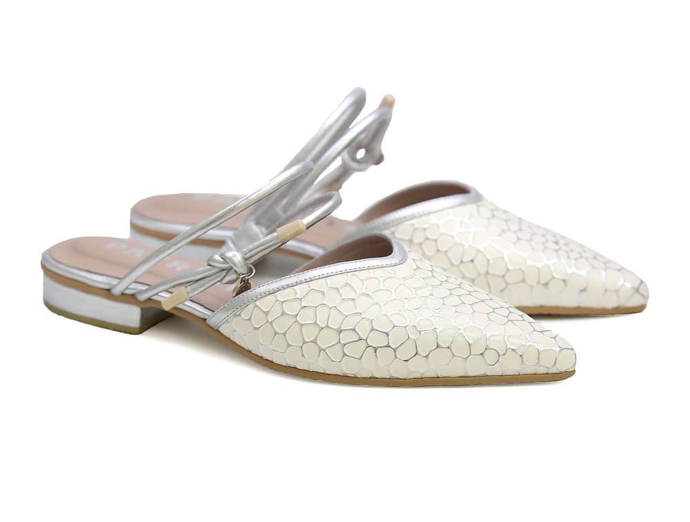 Alternative view of Zueco en cuero plata