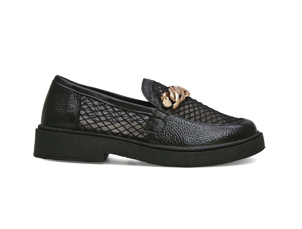 Mocasín en cuero negro