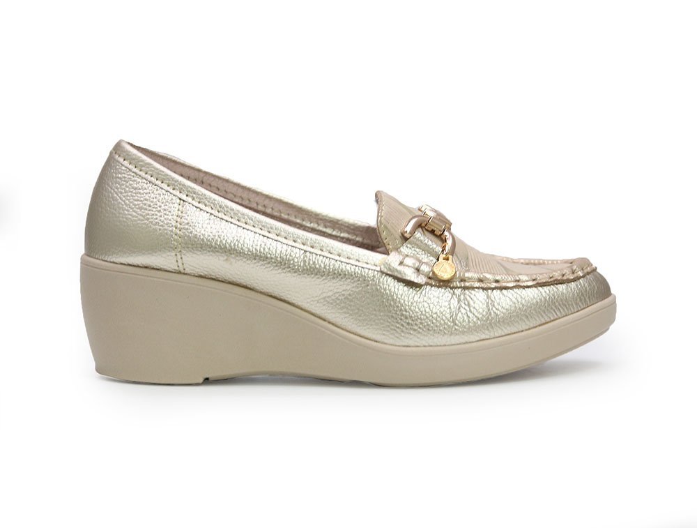 Mocasín en cuero oro