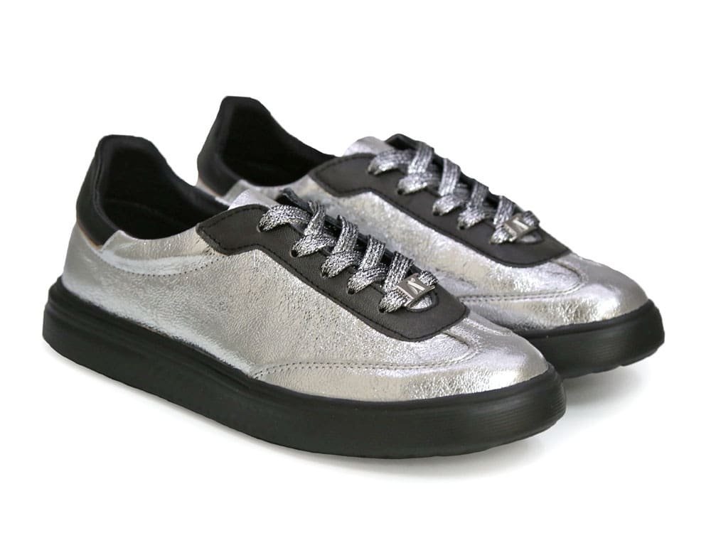 Alternative view of Tenis en cuero plata