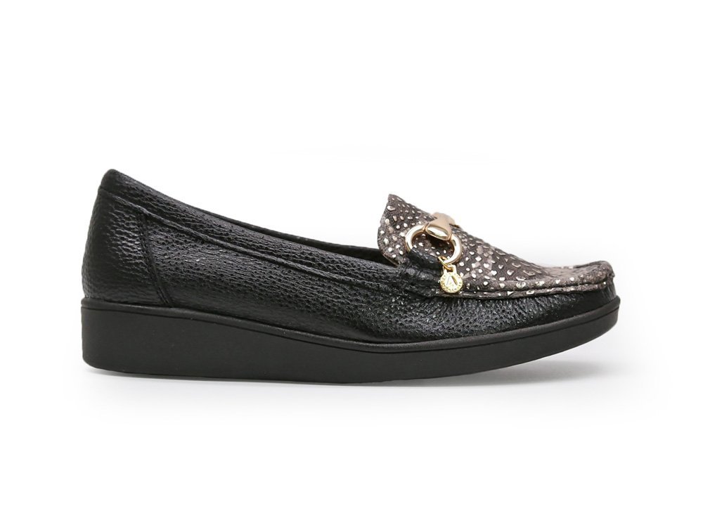 Mocasin en cuero negro
